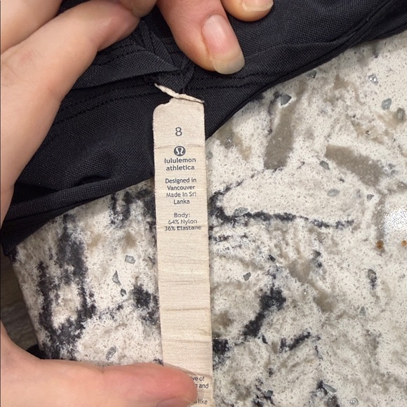 Charcoal Gray Sleeveless Top Lululemon - Picture 4 of 4